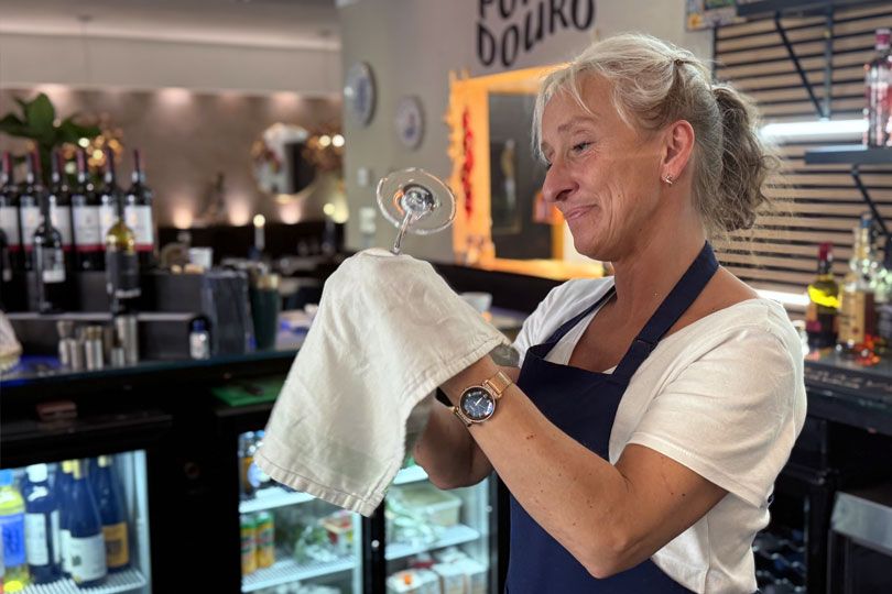 Porto Douro Portugese Restaurant staff at work